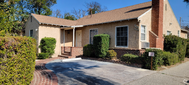 Building Photo - 7246 Allott Ave Unit 7246 Rental