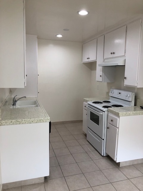 updated kitchen - 1922 Curtis Ave Unit 2