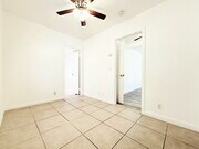 Photo - 950 Clela Ave