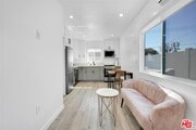 Photo - 14642 1/2 Runnymede St