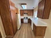 Photo - Beautiful 2+1.75 Upstairs Condo in Desirab...