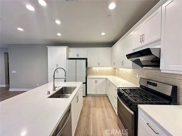 Photo - 4224 S Crisanta Privado