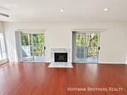Photo - 11035 Moorpark St