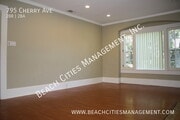 Photo - 795 Cherry Ave House