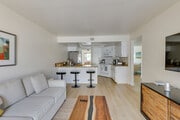 Photo - 6910 Peachtree Rd Unit SI ID1546353P