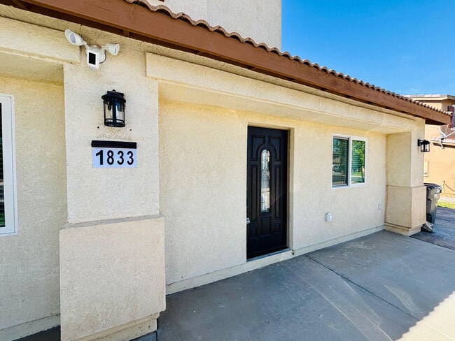 Photo - 1833 Granville Way House