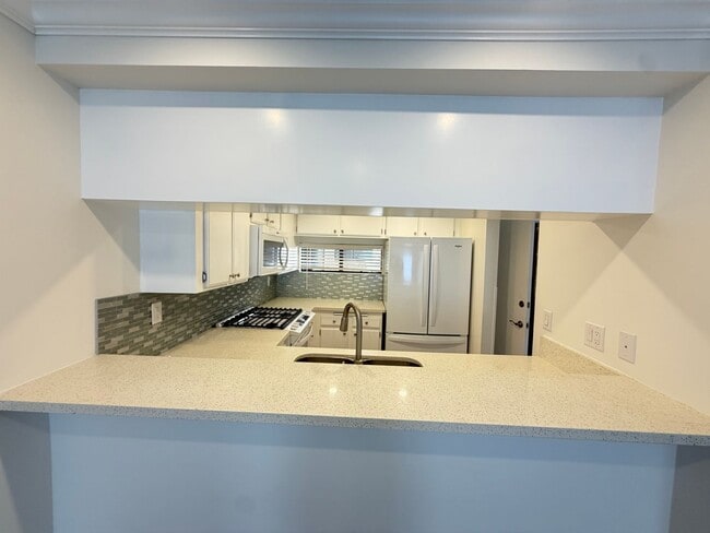 Photo - Cozy 2 Bedroom 1 Bath Unit Unit 328