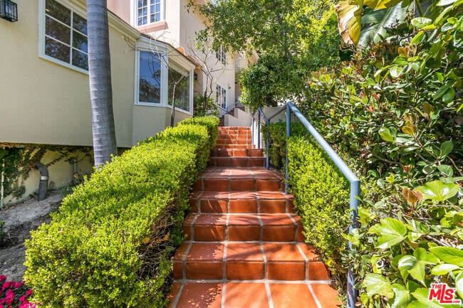 Photo - 941 N Norman Pl