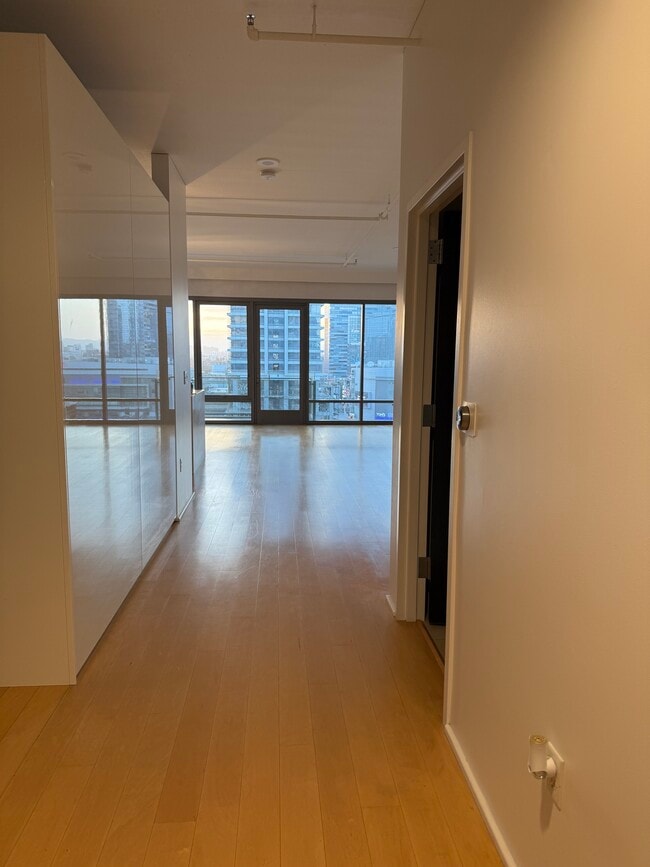 Photo - 1100 S Hope St Condo Unit 1212