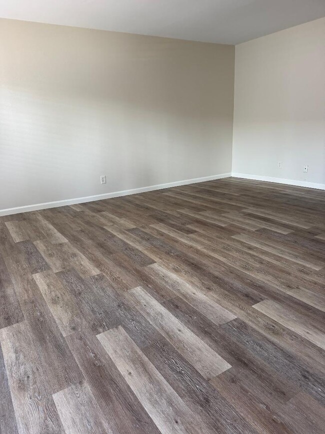 Photo - 739 Florida St Unit 739