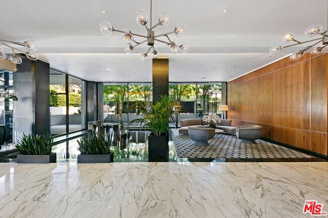 Photo - 1100 Alta Loma Rd Unit 16B