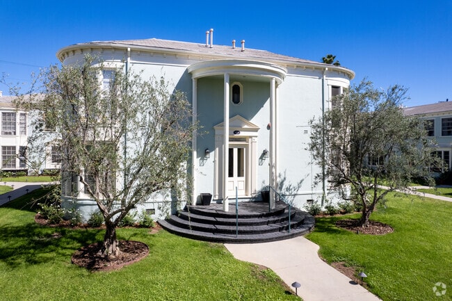 Central Building - 1828-1850 N Edgemont Street Los Angeles, C...