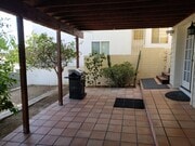 Private Patio w/ BBQ Grill - 1331 Willow St Unit Bayside Studio