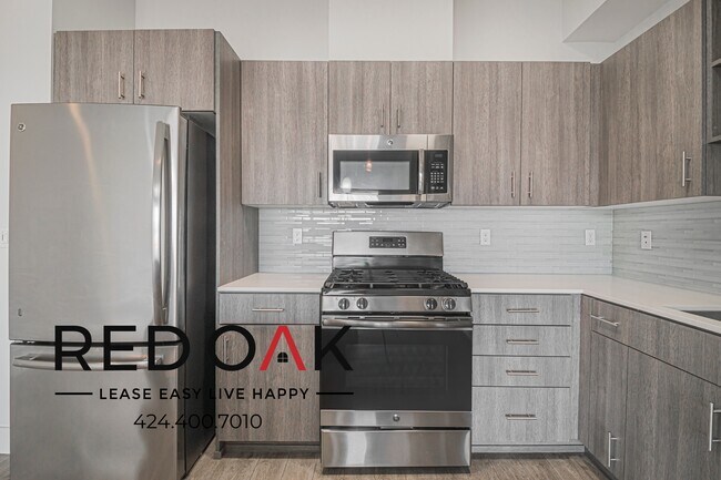 Photo - 1331 W 7th St Unit 318