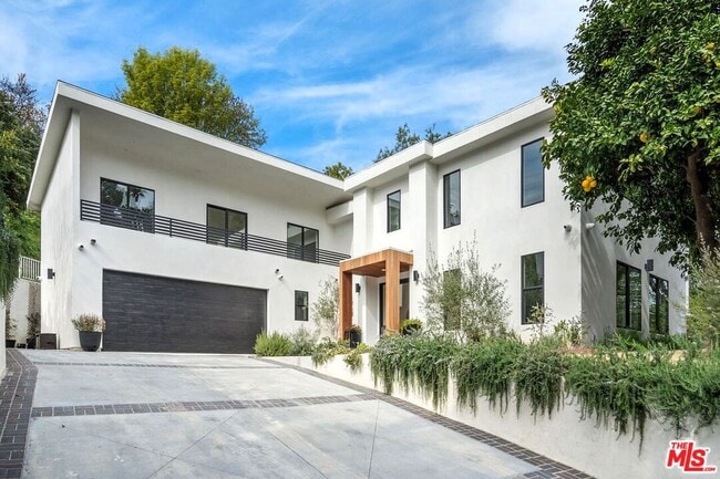 Building Photo - 4545 Balboa Ave