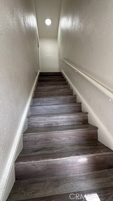 Photo - 1470 Henderson Ave