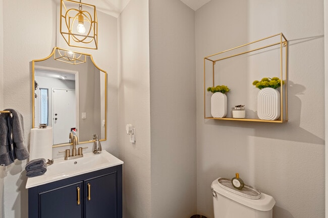 Guest Bathroom - 18175 Andrea Cir N