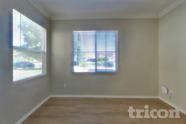 Photo - 13265 Sunland St