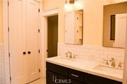 Photo - 268 N Grand St