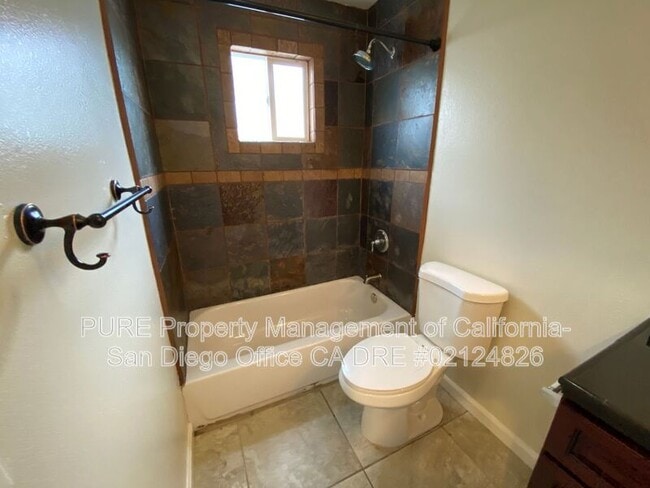 Photo - 3924 Glading Dr