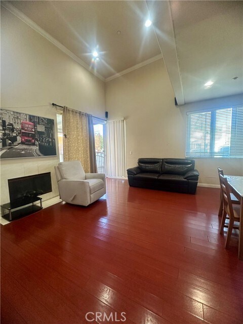 Photo - 119 Walnut Grove Ave