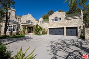Photo - 2387 Stratford Cir