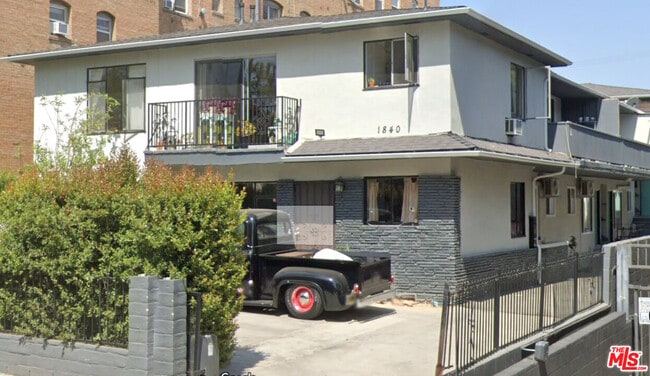 Photo - 1840 N Gramercy Pl House