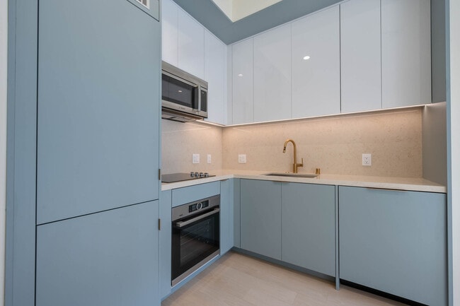 Photo - 6401 Wilshire Blvd Unit 907