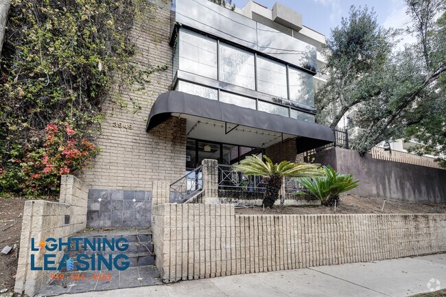 Building Photo - 3949-3944 Los Feliz Blvd Unit 614D Rental