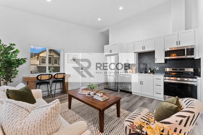 Photo - 832 Desty St Unit 12