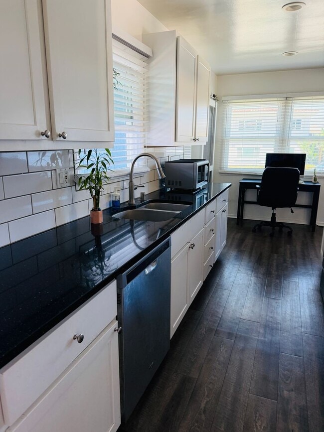 Photo - Amazing Cottage Style Home with Ocean Views Only Steps to the Beach in South Redondo!
