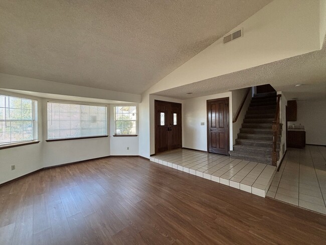Photo - 3320 Marilynn St