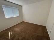 Photo - Modern and Spacious 3-Bedroom Townhome in ...