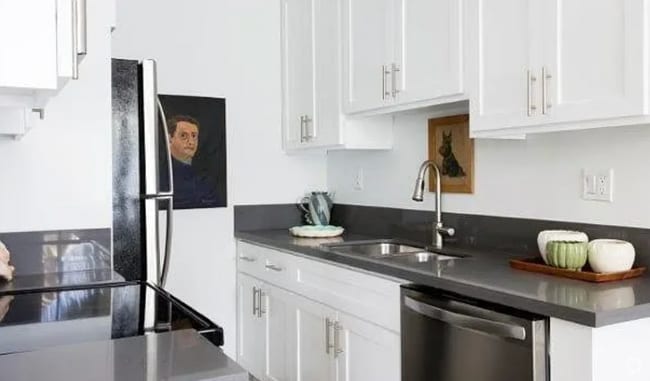 Building Photo - 902 Cedar Ave Unit 922-8 Rental