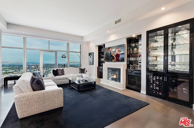 Photo - 10776 Wilshire Blvd Unit 1802