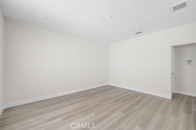 Photo - 7402 Riverton Ave