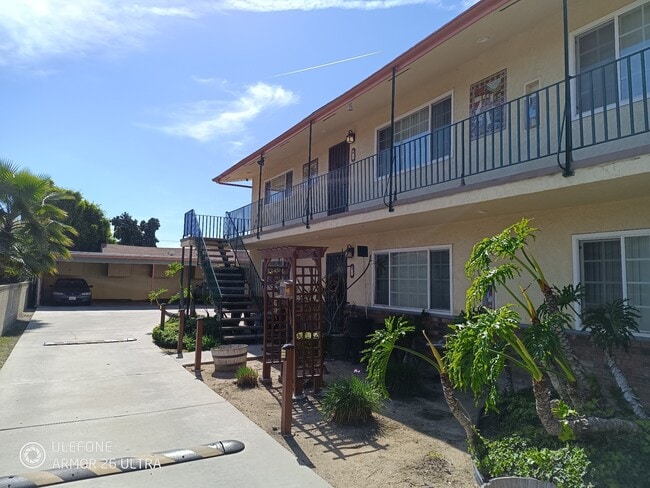 Photo - 4256 Walnut St Unit F