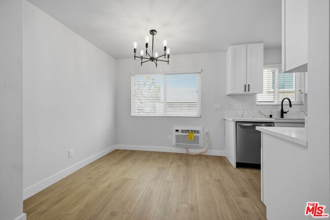 Photo - 1738 Colby Ave Unit 1