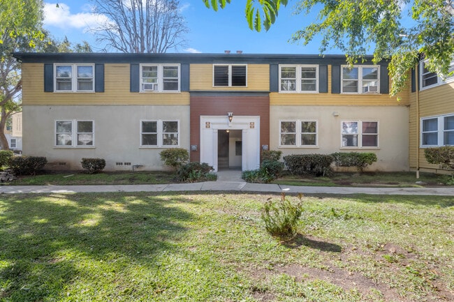 Photo - 8810 Belford Ave Unit 8810