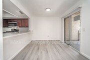 Photo - 1025 N Tippecanoe Ave Condo Unit #158