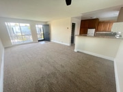 Photo - 931 W 19th St Unit 31