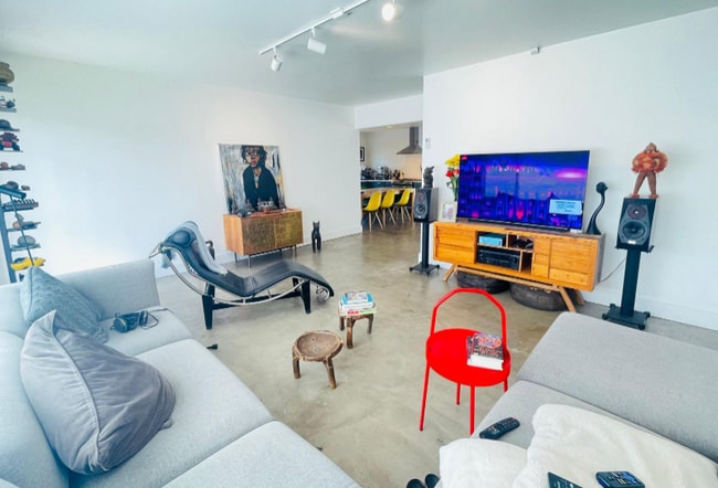 Photo - 3834 La Rosa Dr