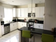 Stainless steel appliances included - 10958 Kittridge St House