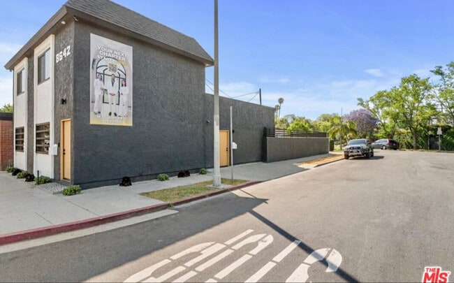Photo - 8625 Melvil St Apartment Unit 8642