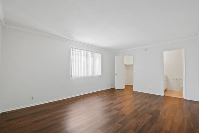 Photo - Available now! 2 bedroom/2 bath condo located in the Tanglewood Villas of Pomona!