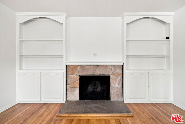 Photo - 5631 Columbus Ave