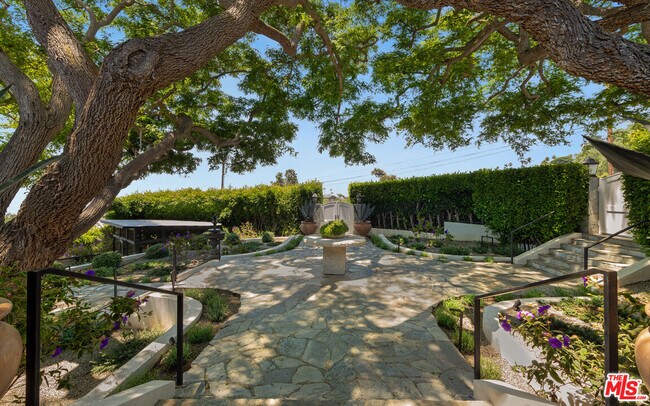 Photo - 30164 Cuthbert Rd