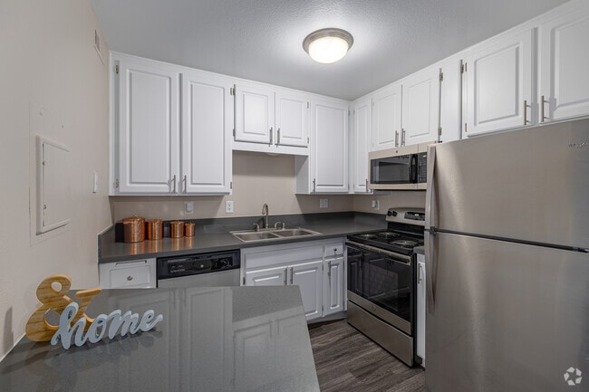 2BR, 2BA - 948SF - Kitchen - Hadley Apartments - A 55+ Lifestyle Community