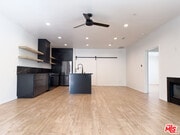 Photo - 843 N La Fayette Park Pl