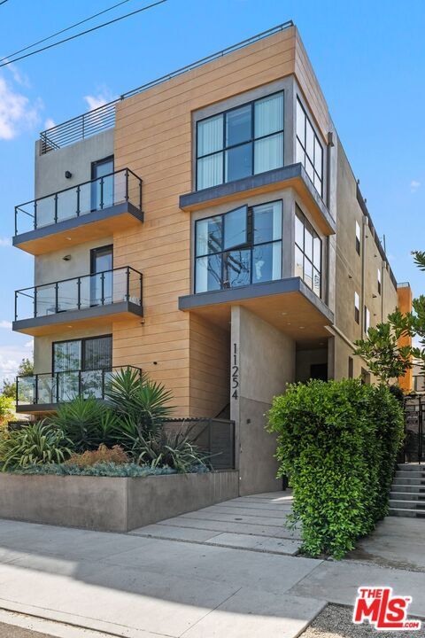 Photo - 11254 Mississippi Ave Townhome